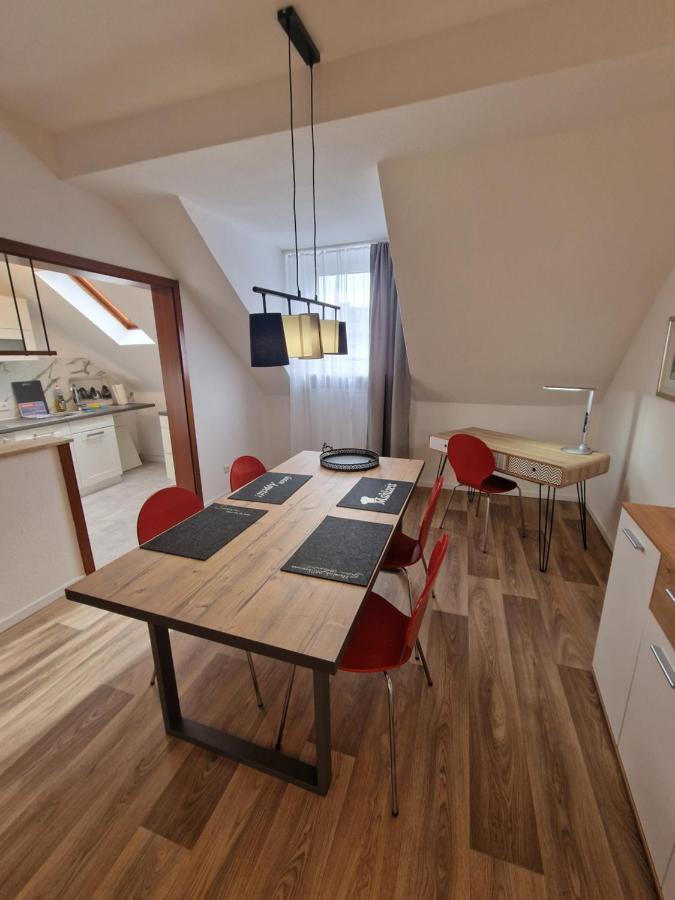 Fewofaubelcentro 42 & 54 & 62 M2 Oberhausen  Cameră foto