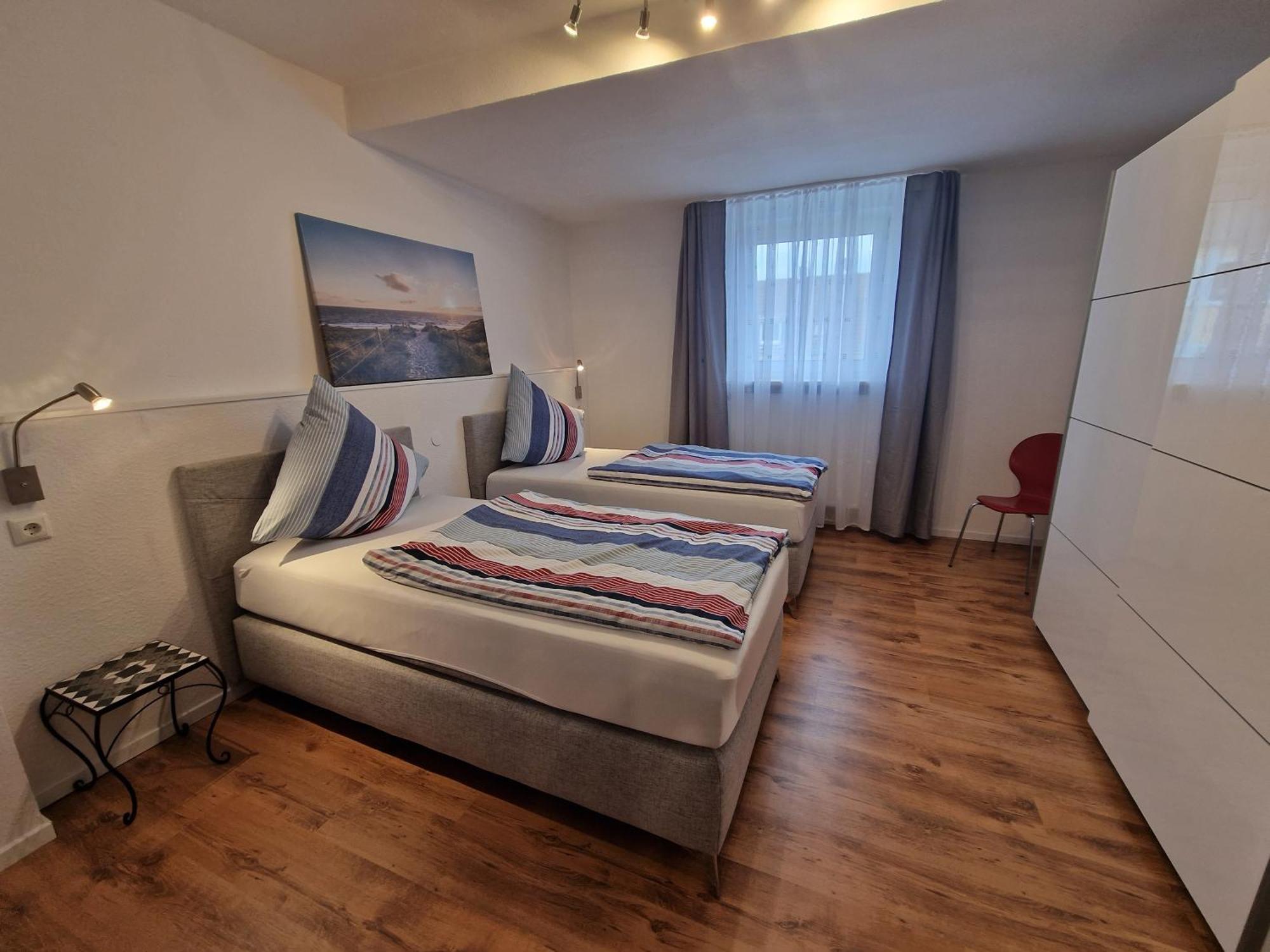 Fewofaubelcentro 42 & 54 & 62 M2 Oberhausen  Cameră foto